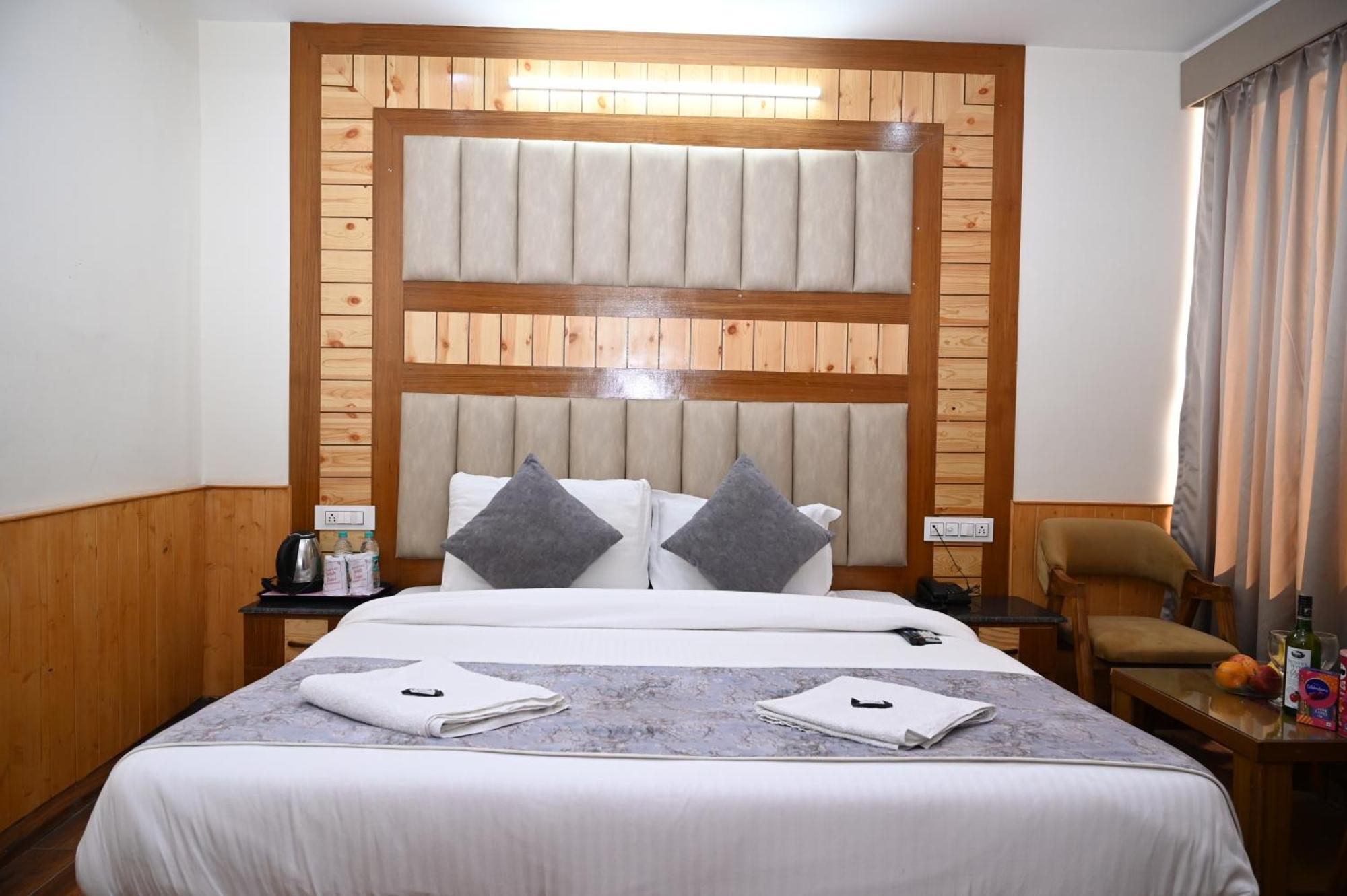 Hotel Lee Green 마날리 외부 사진